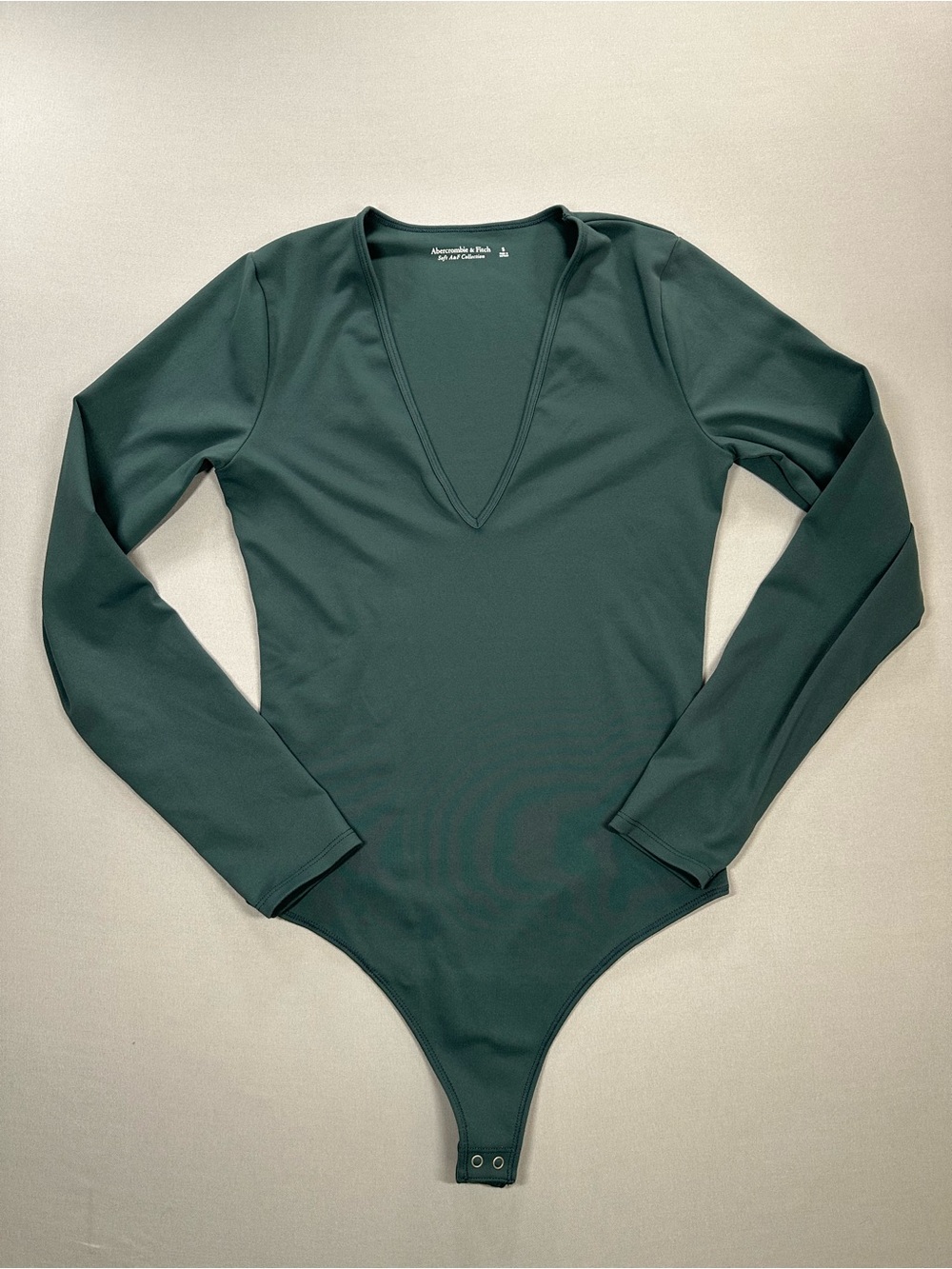 Abercrombie & Fitch Soft Collection V-neck Bodysuit, Long Sleeve - Womens Small